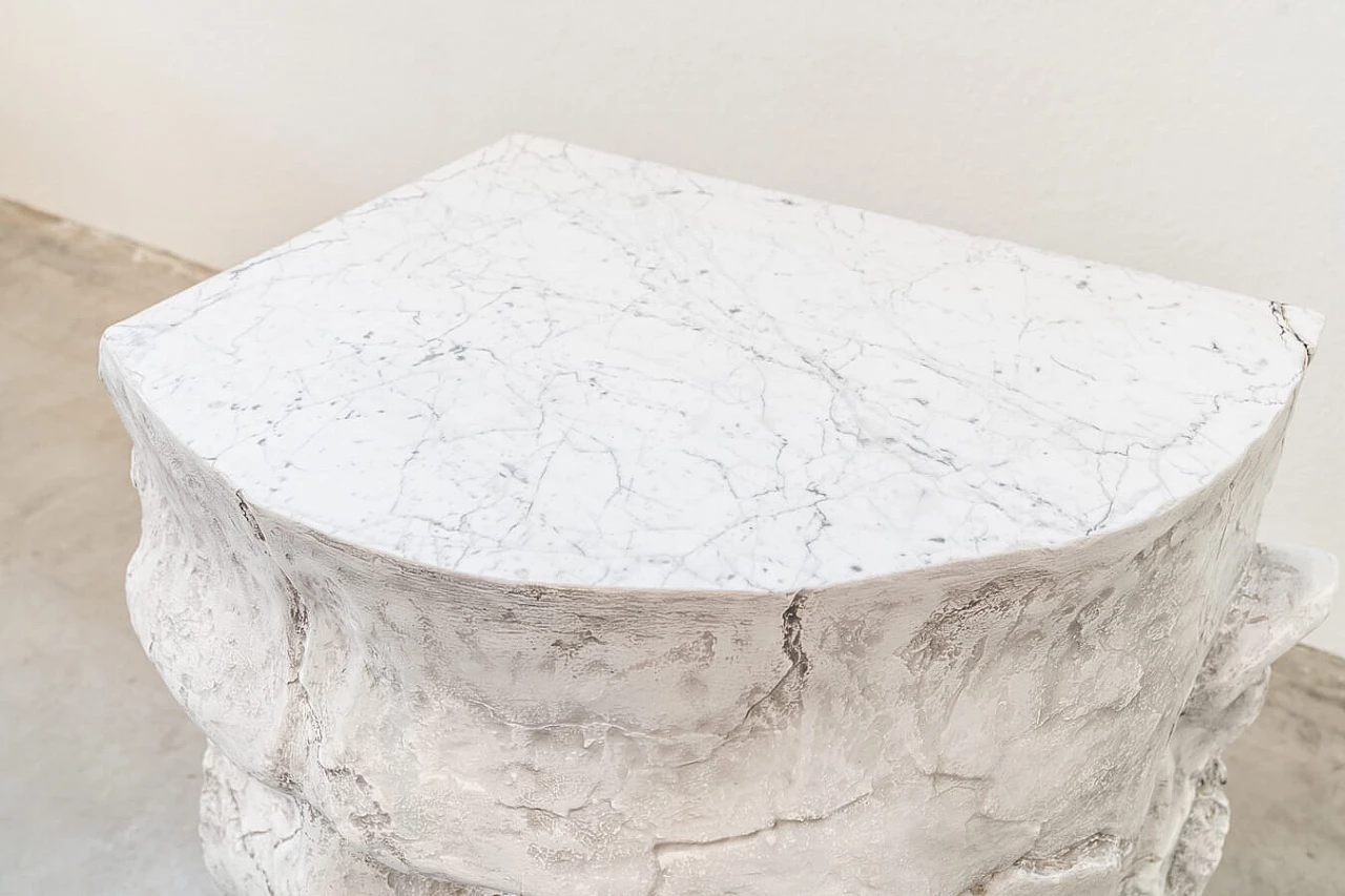 Scultura con cassetti in marmo di Carrara 16