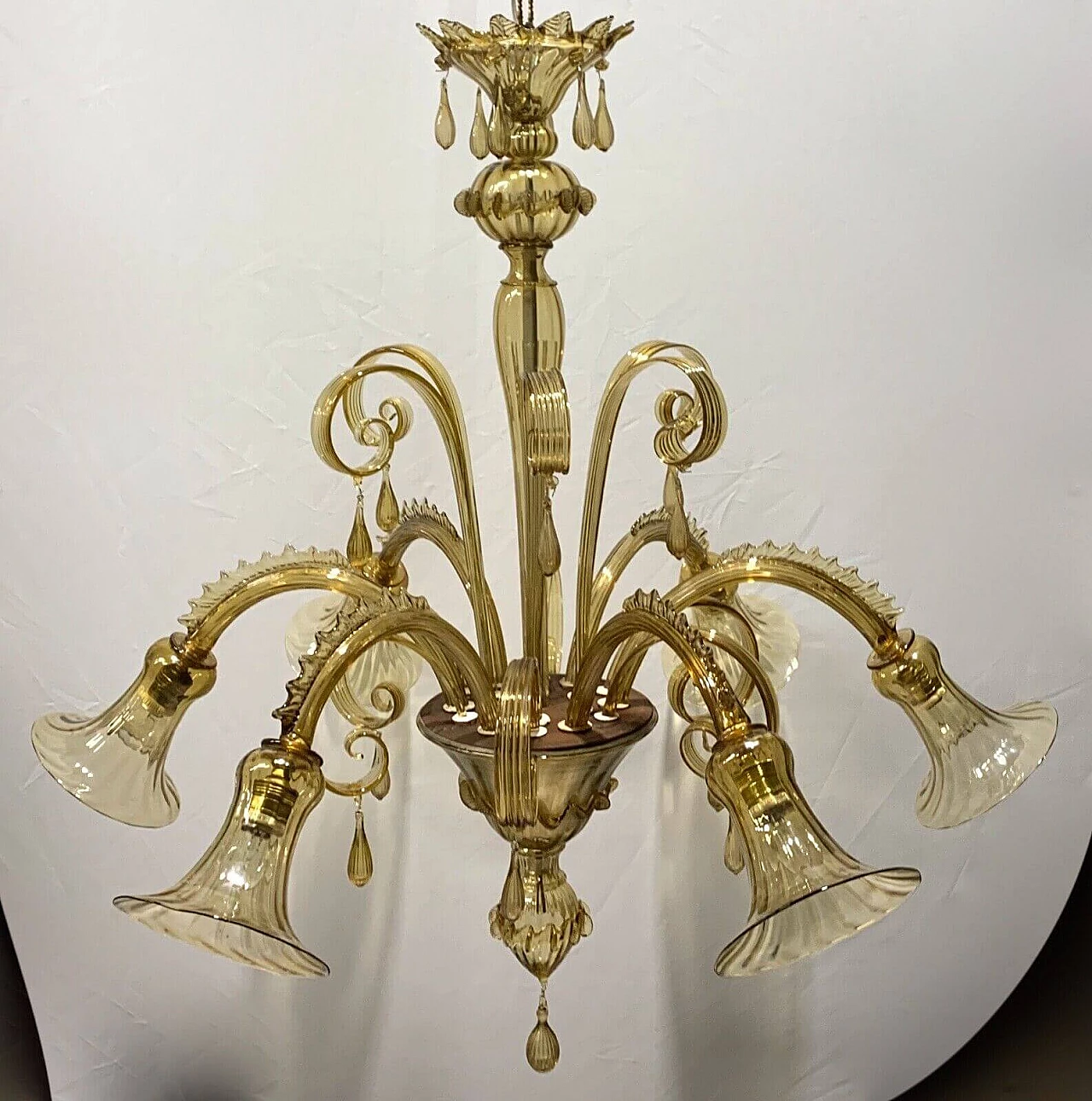 Light amber Murano glass chandelier attributed to Venini, 1930s 6