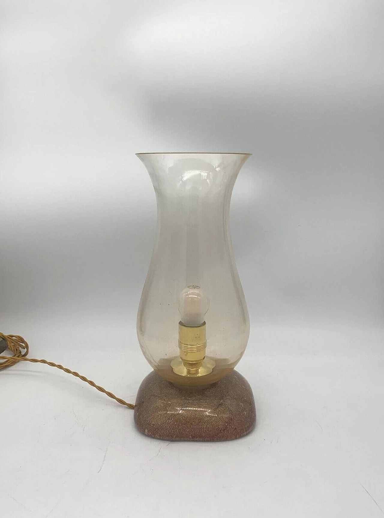 Lampada da tavolo in vetro trasparente, rosso e dorato attribuita a Seguso, anni '60 2