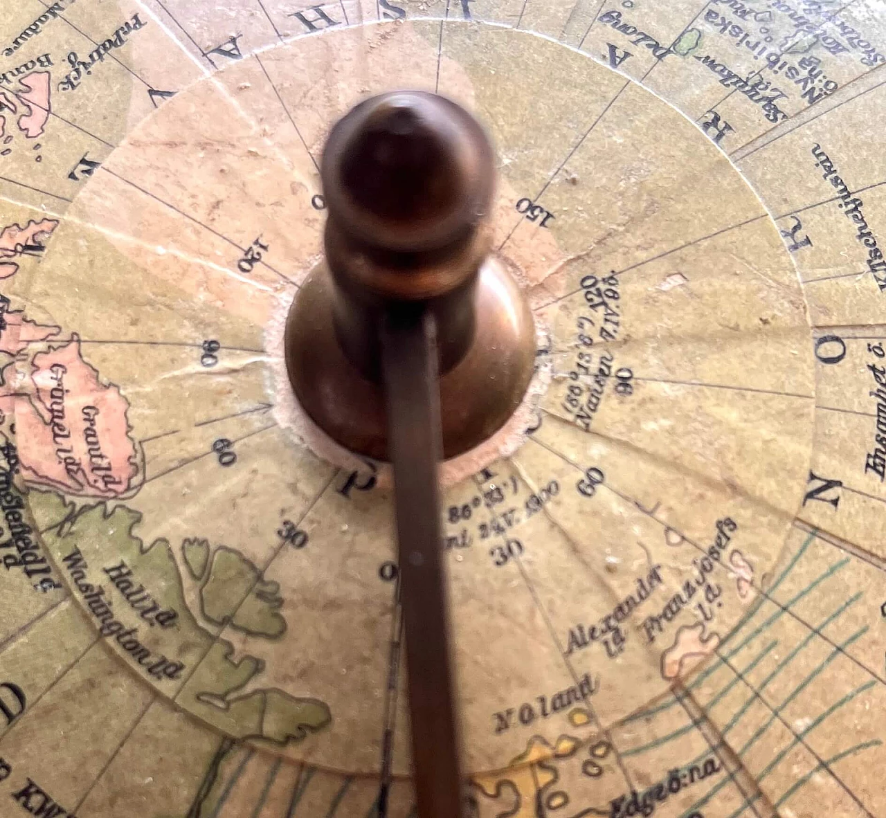 Wood and papier-mâché globe by Dr. Neuse for Jordglob, early 20th century 13