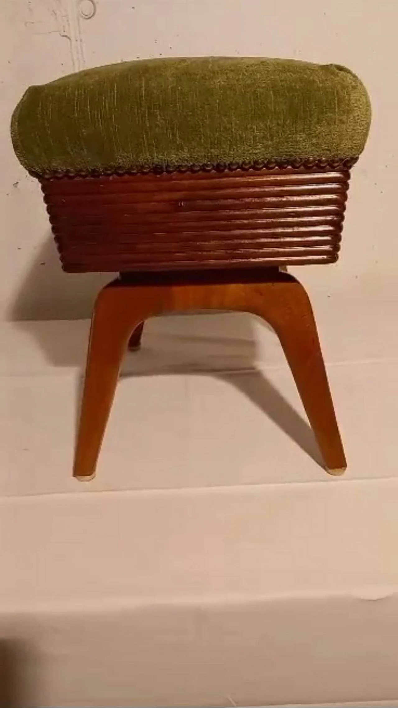 Walnut footstool with green velvet seat by Osvaldo Borsani, 1940s 7