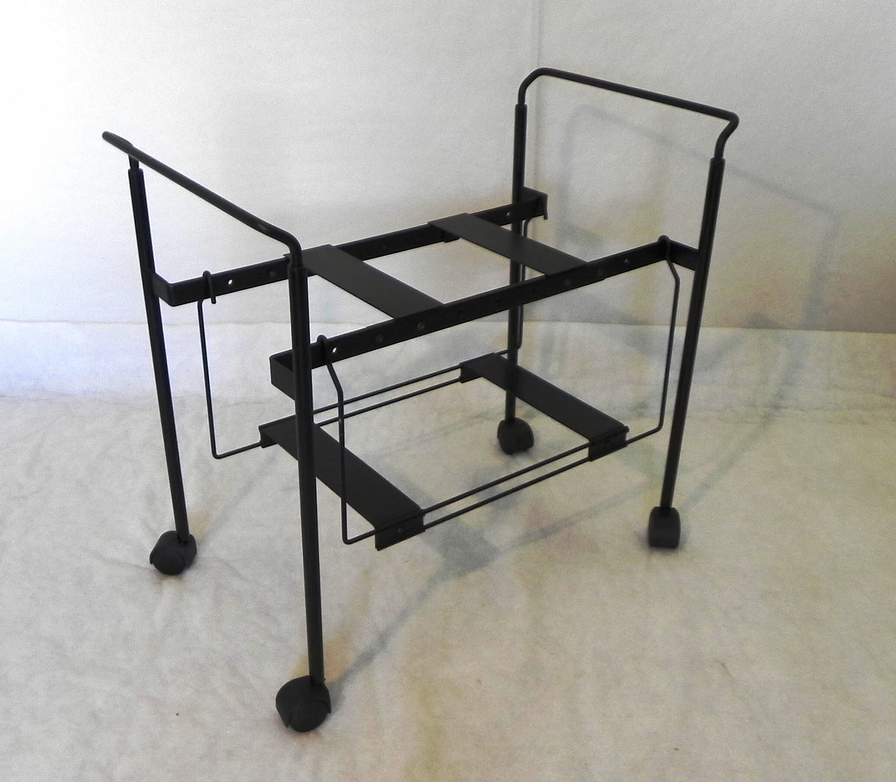 Teulada trolley by Lluis Clotet and Oscar Tusquets Blanca for Zanotta, 1990s 6