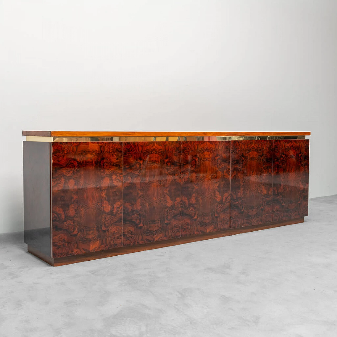 Credenza in radica e metallo dorato di Gianluigi Gorgoni per Turri, anni '70 3