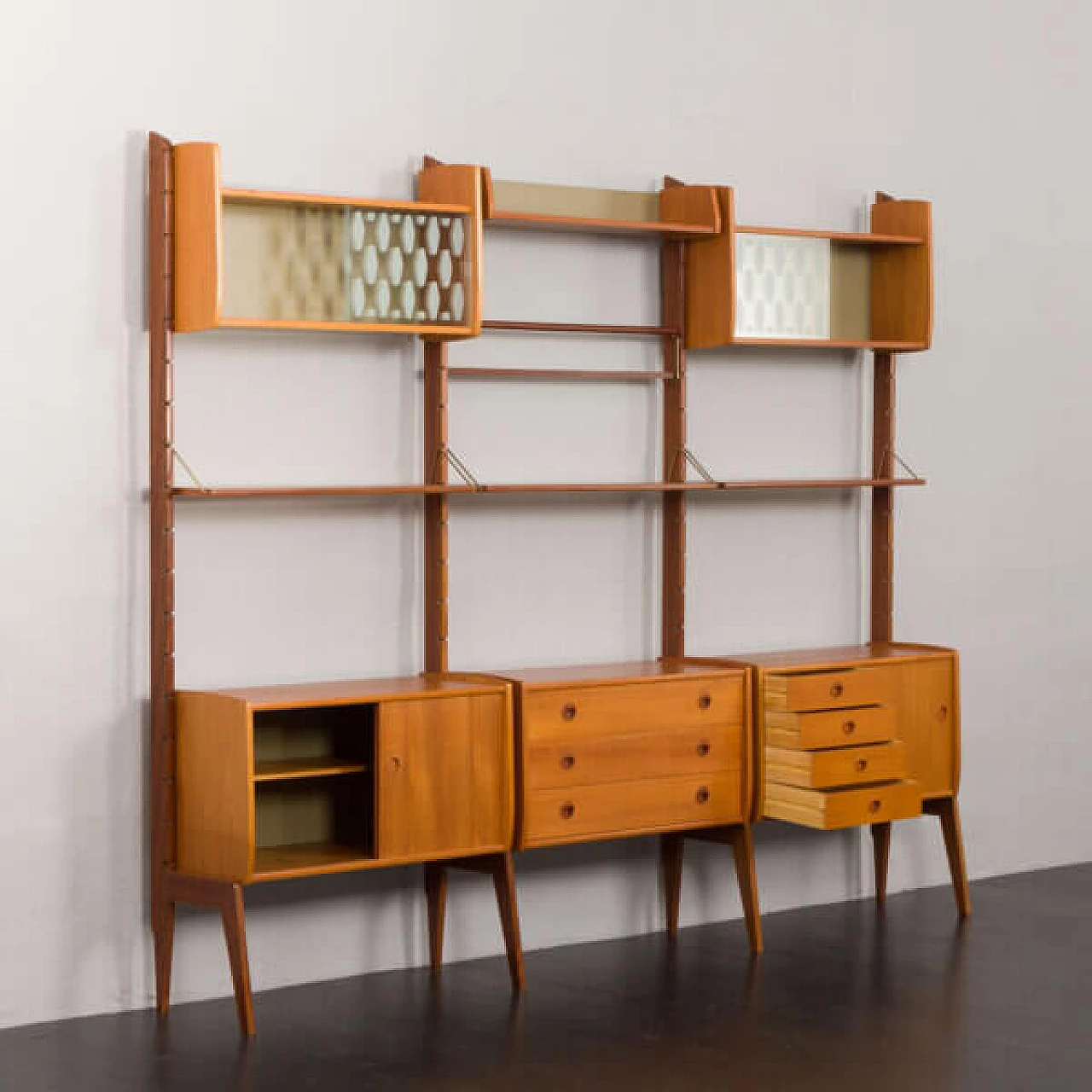 Ergo 3-compartment wall cabinet by John Texmon and Einar Blindheim for Blindheim Mobelfabrikk, 1960s 4