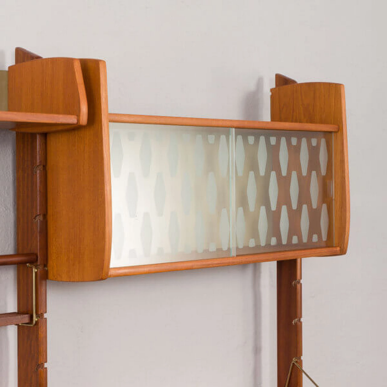 Ergo 3-compartment wall cabinet by John Texmon and Einar Blindheim for Blindheim Mobelfabrikk, 1960s 12