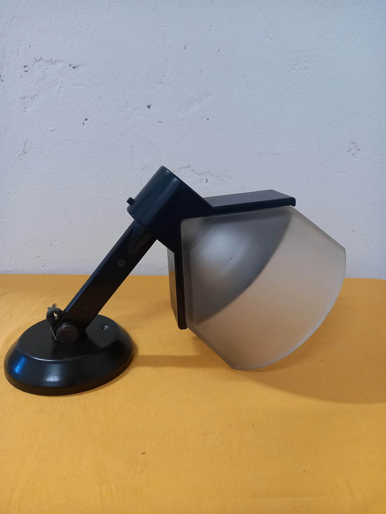 Monkey wall lamp by King & Miranda for Arteluce, 1980s 5