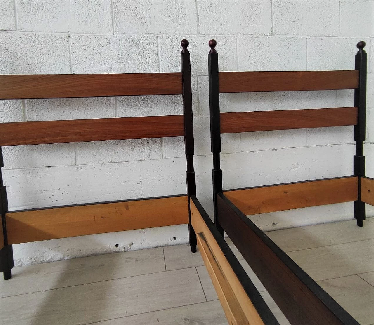 Pair of solid wood single beds convertible into bunk beds, 1960s 5