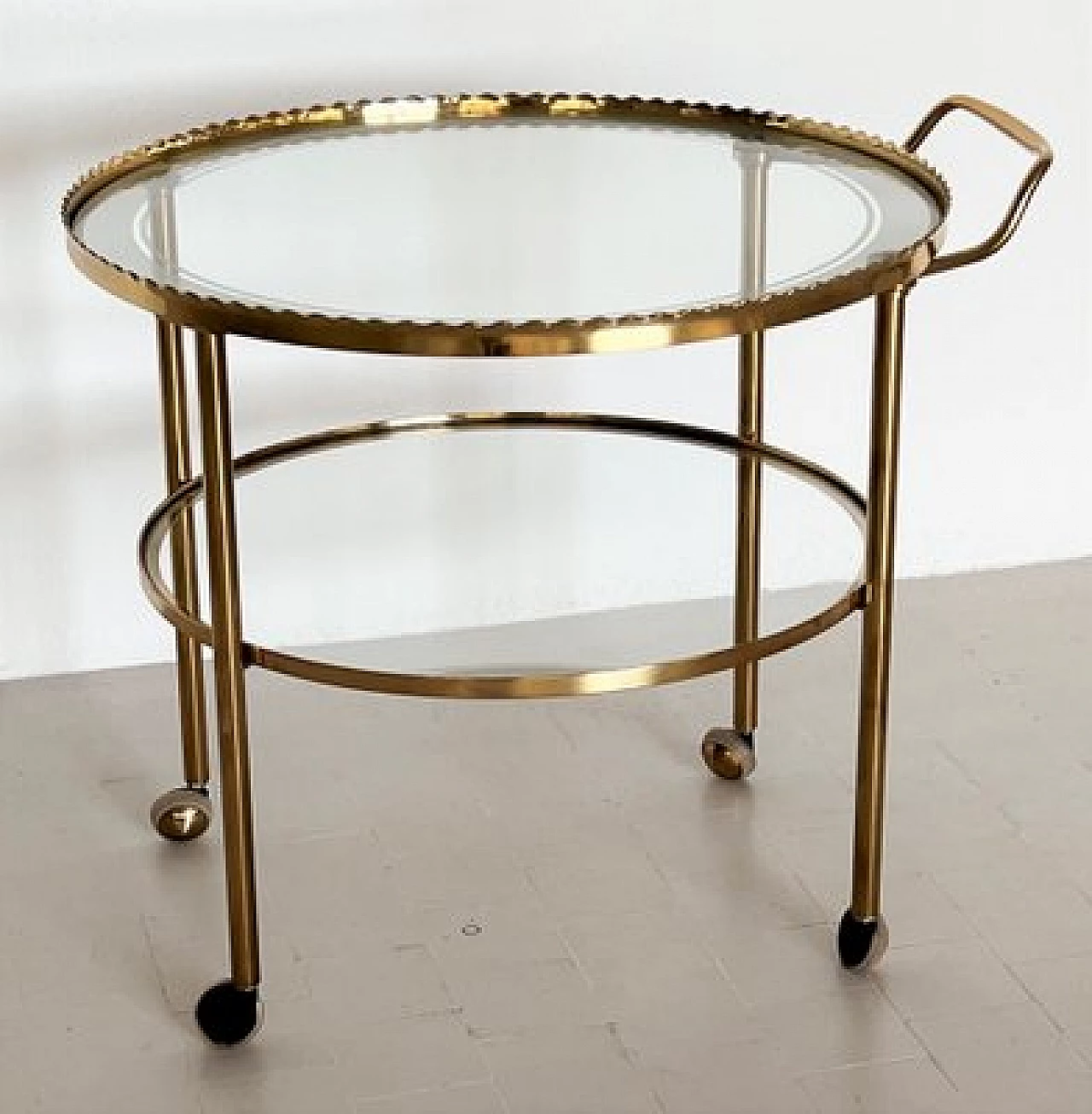 Brass and glass trolley from Vereinigte Werkstätten Collection, 1960s 5