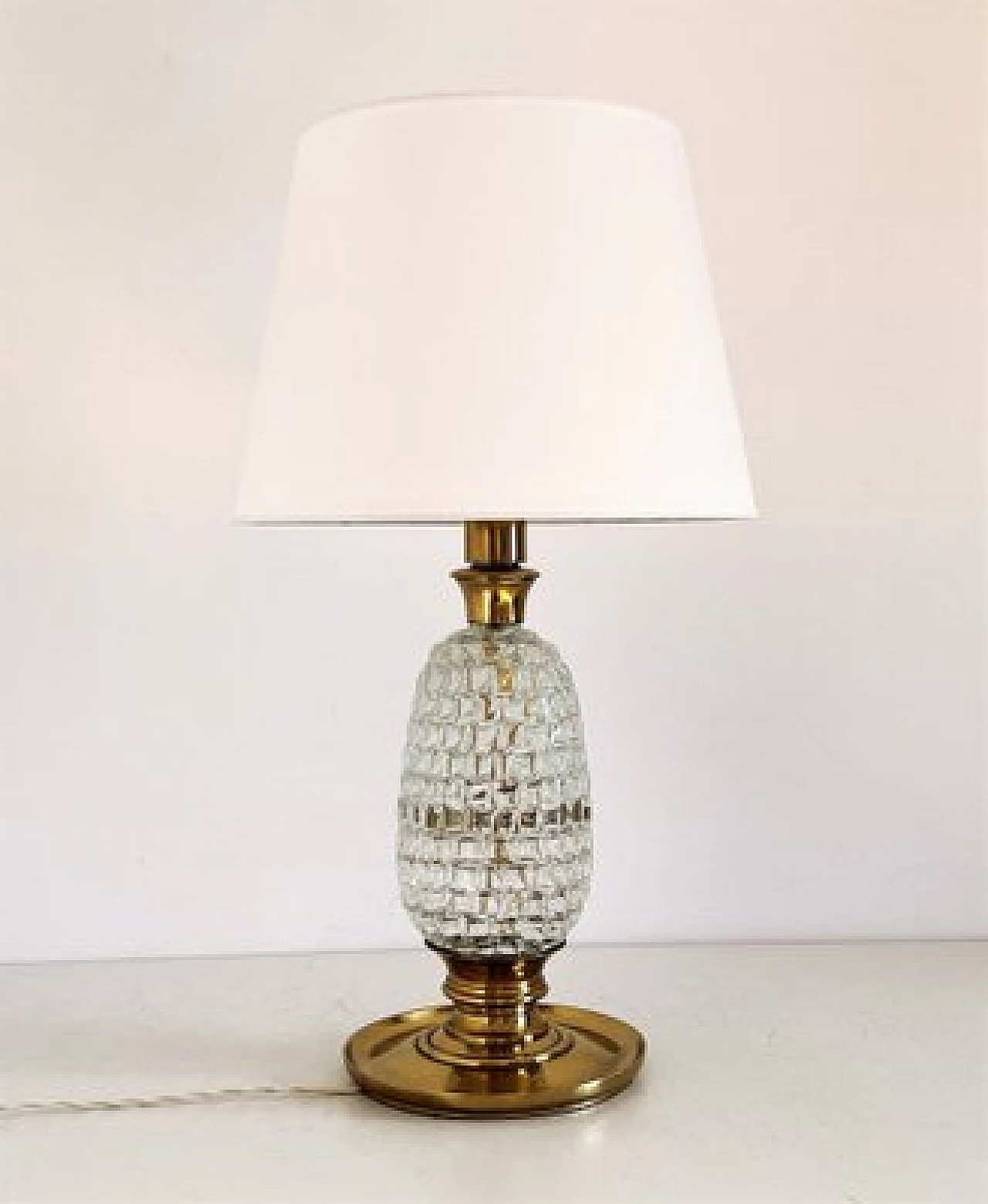 Table lamp with brass and Murano glass base, 1960s 5