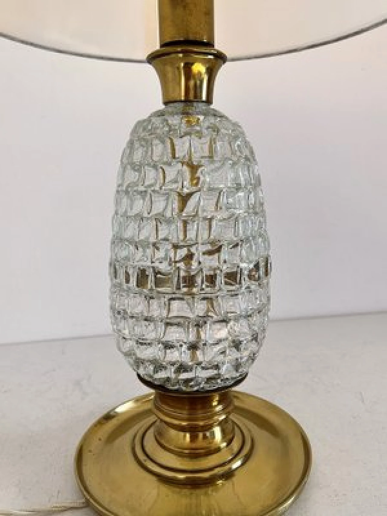 Table lamp with brass and Murano glass base, 1960s 8