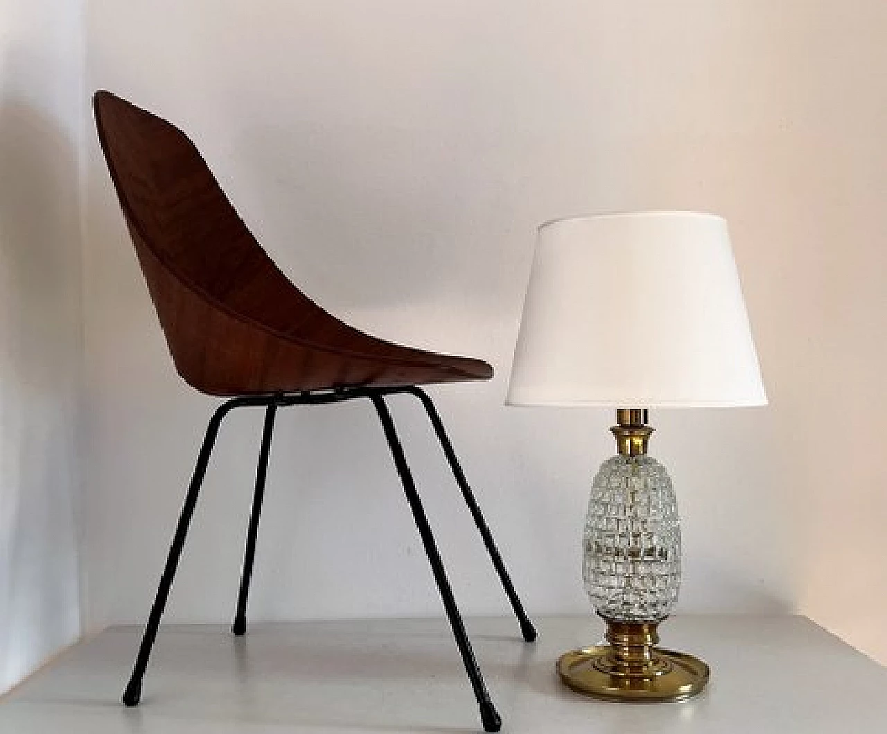 Table lamp with brass and Murano glass base, 1960s 14