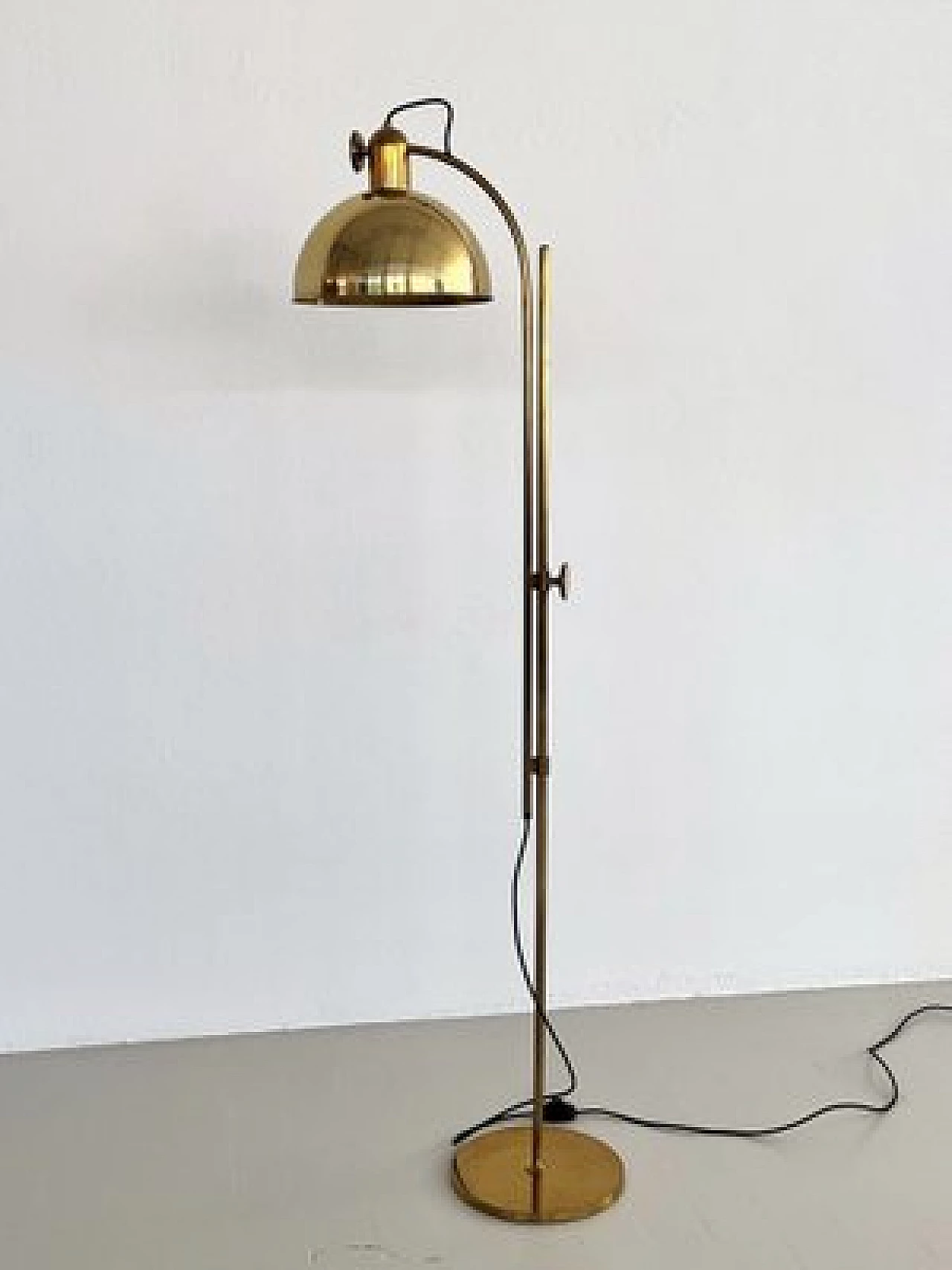 Solid brass adjustable floor lamp by Florian Schulz, 1970s 1