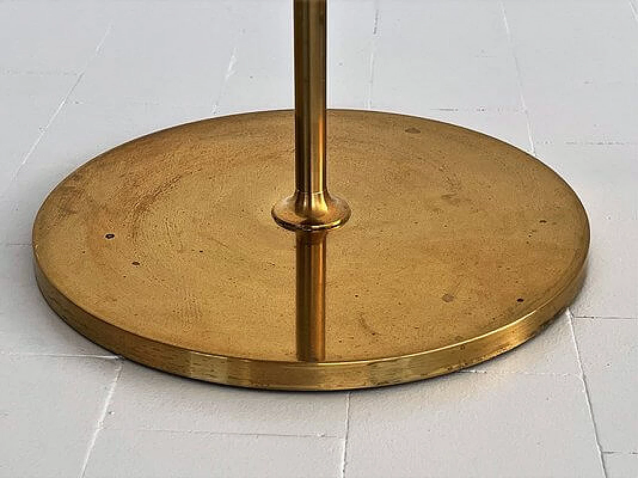 Solid brass adjustable floor lamp by Florian Schulz, 1970s 5