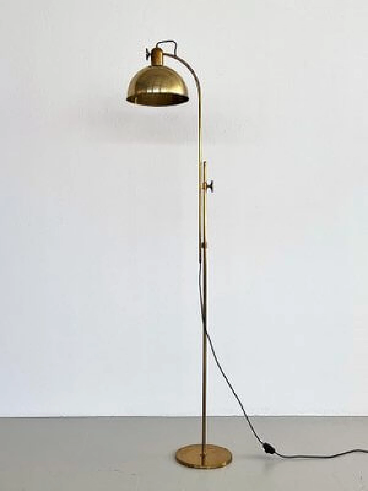 Solid brass adjustable floor lamp by Florian Schulz, 1970s 10
