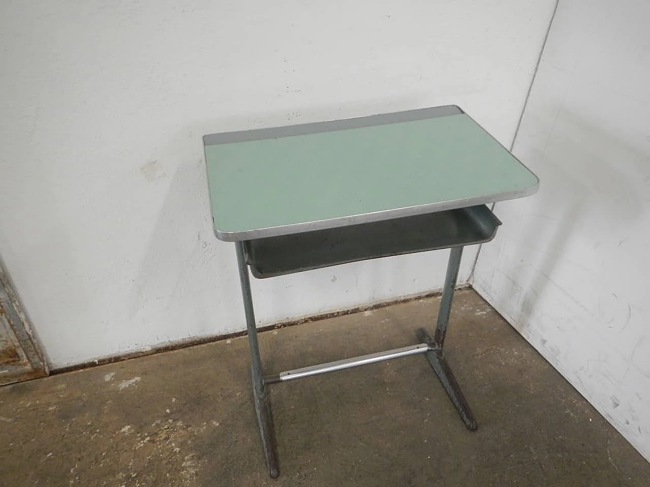 Iron and formica school desk, 1950s 1