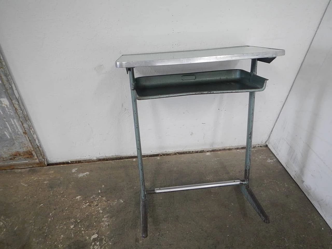 Iron and formica school desk, 1950s 3