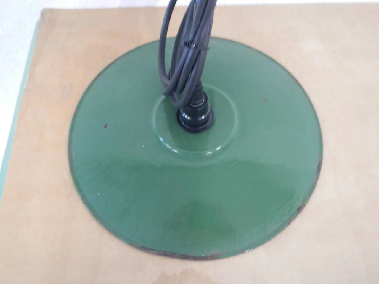 Green metal disc ceiling lamp, 1940s 5