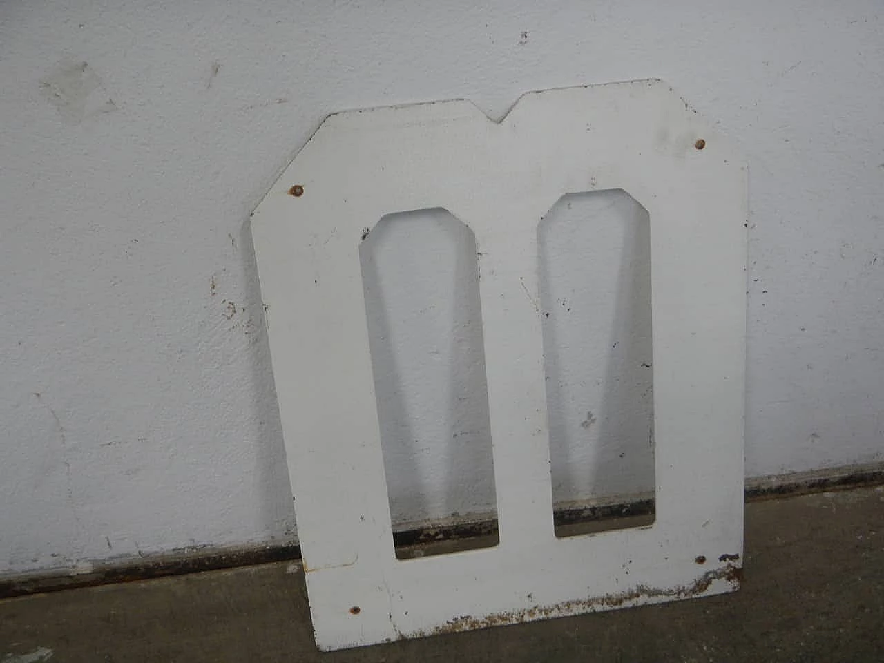 Iron letter M, 1950s 4