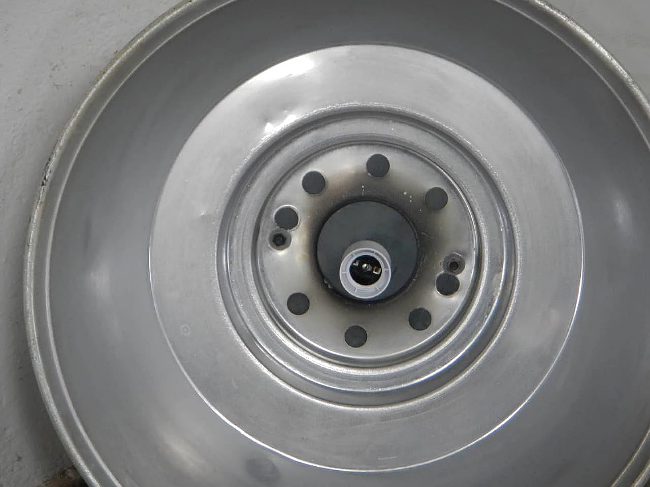 Industrial aluminium bell-shaped lamp D481950, 1950s 7