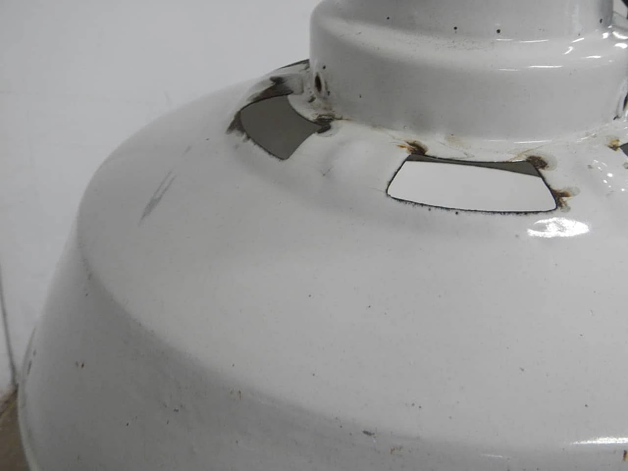 Lampada a sospensione in metallo bianco, anni '50 5