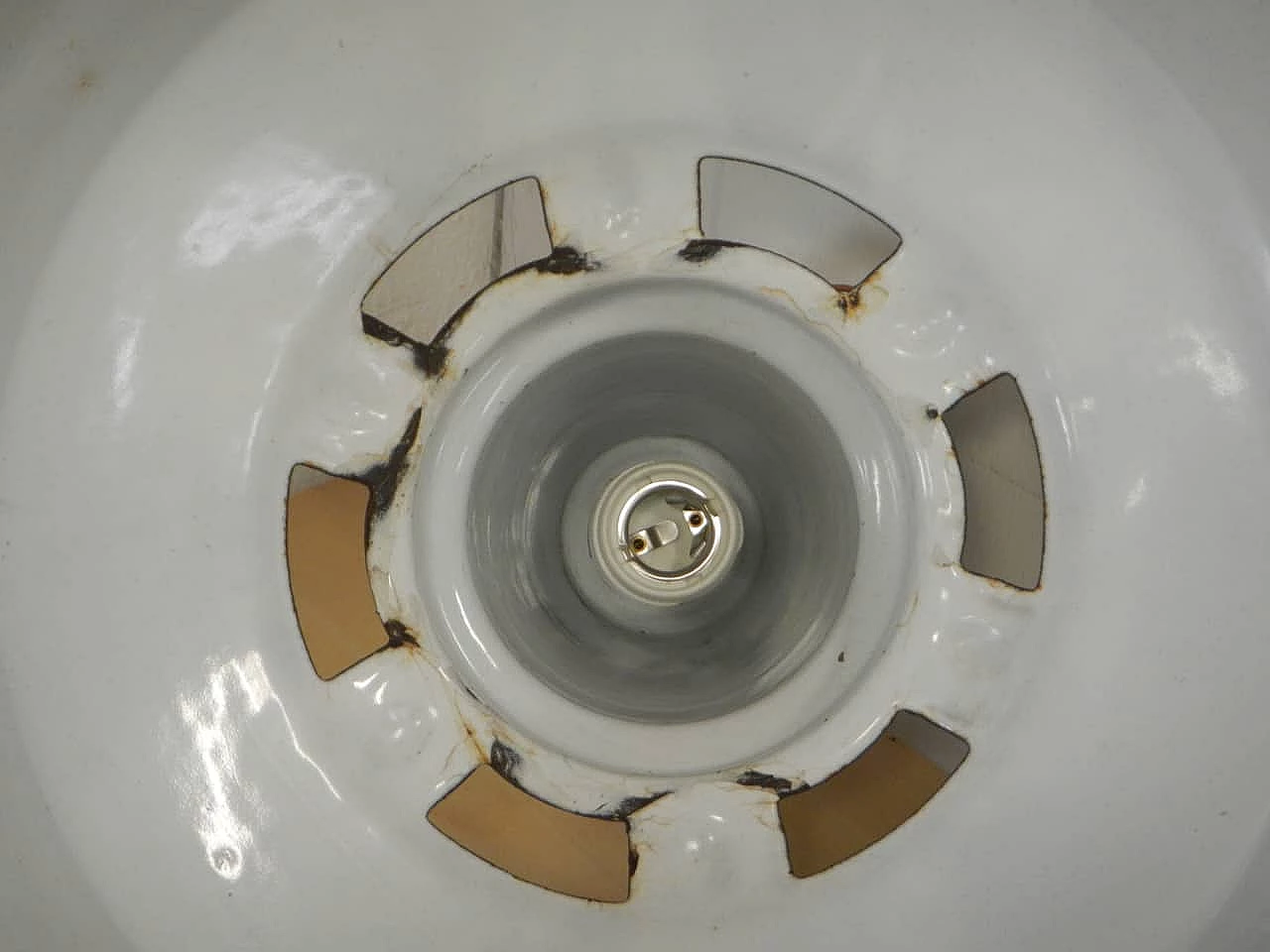 Lampada a sospensione in metallo bianco, anni '50 7