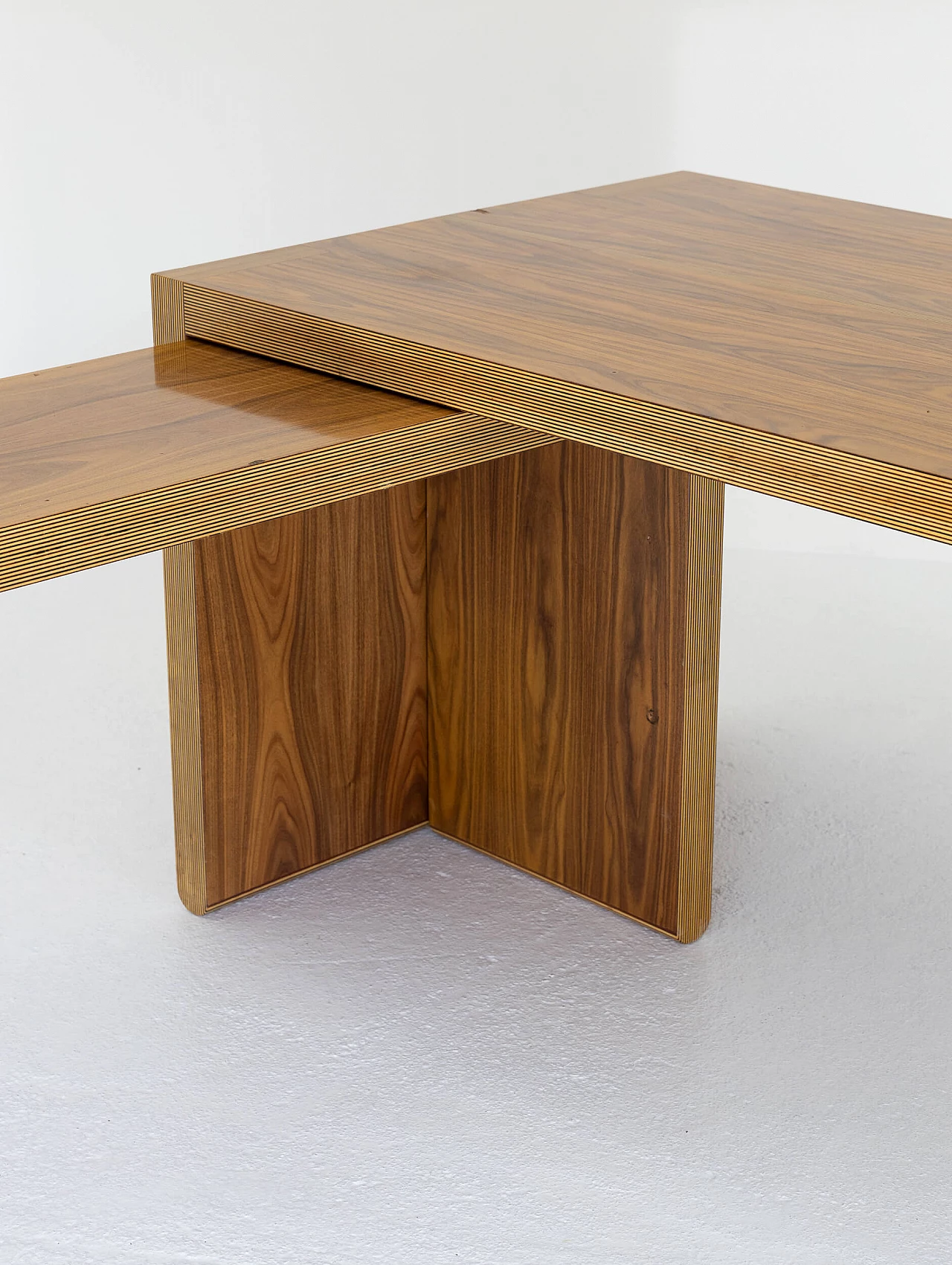 Walnut desk with dactyl, 1960s 35