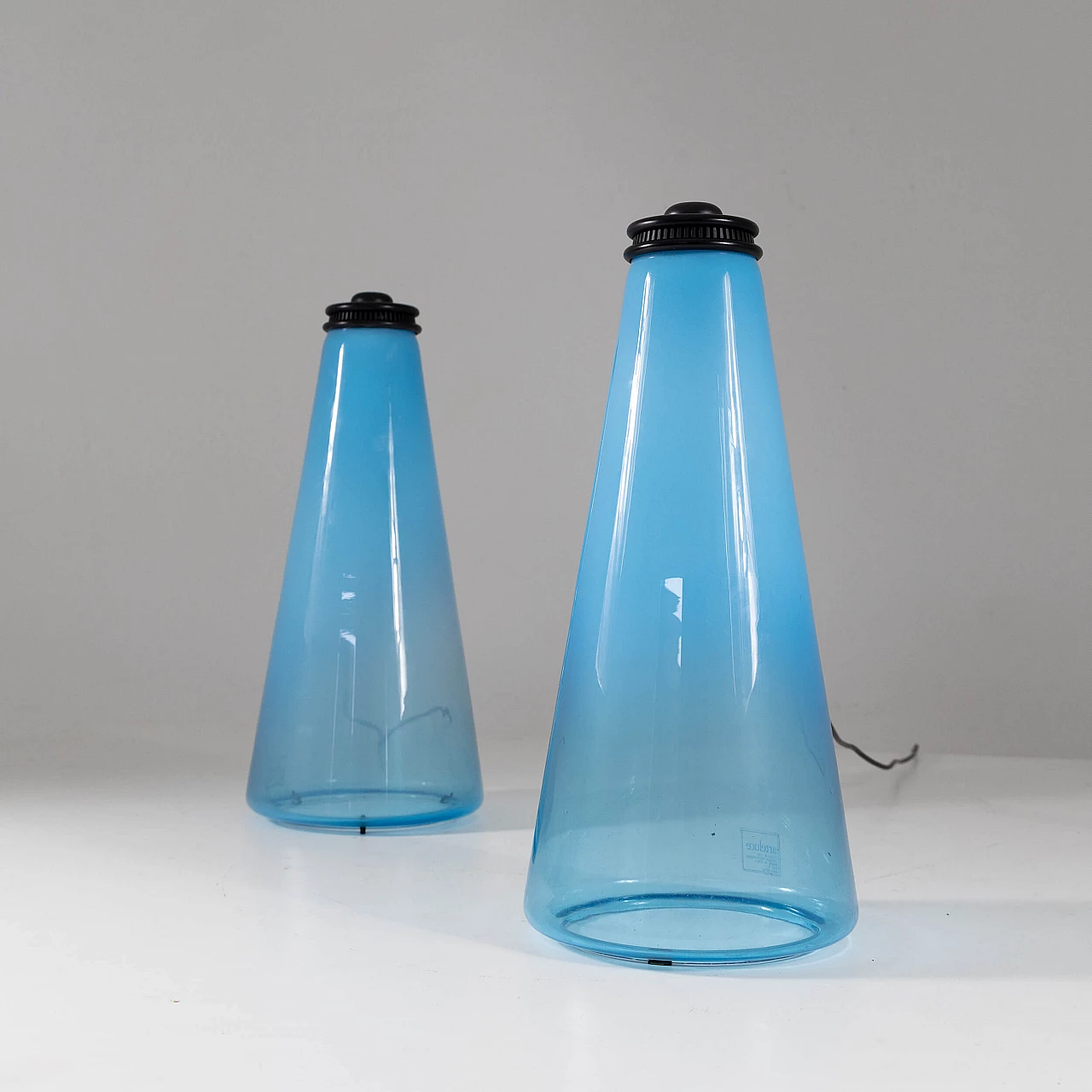 Pair of Cono table lamps by Ezio Didone for Arteluce, 1970s 4