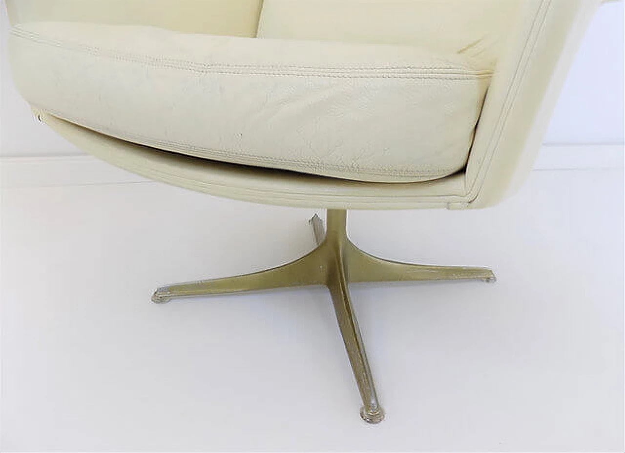 Ivory leather and aluminum armchair by Horst Brüning for COR, 1960s 12