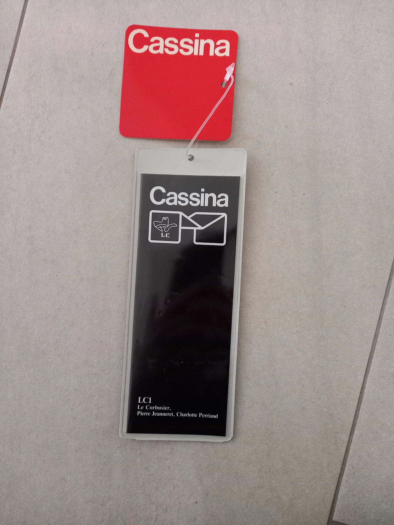 Poltroncina LC10 in cavallino di Le Corbusier per Cassina, anni '80 10