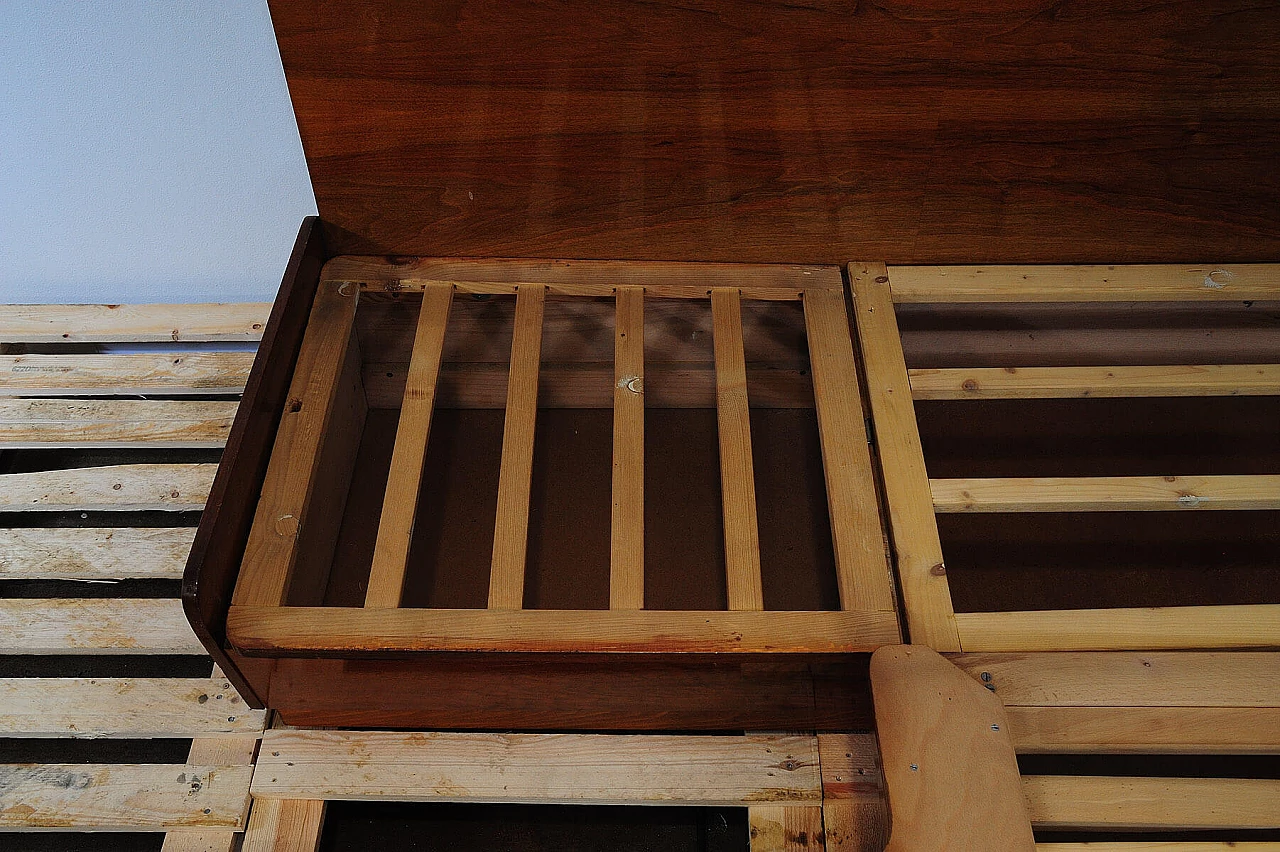 Divano letto angolare di Jindřich Halabala per UP Zavody, anni '50 10