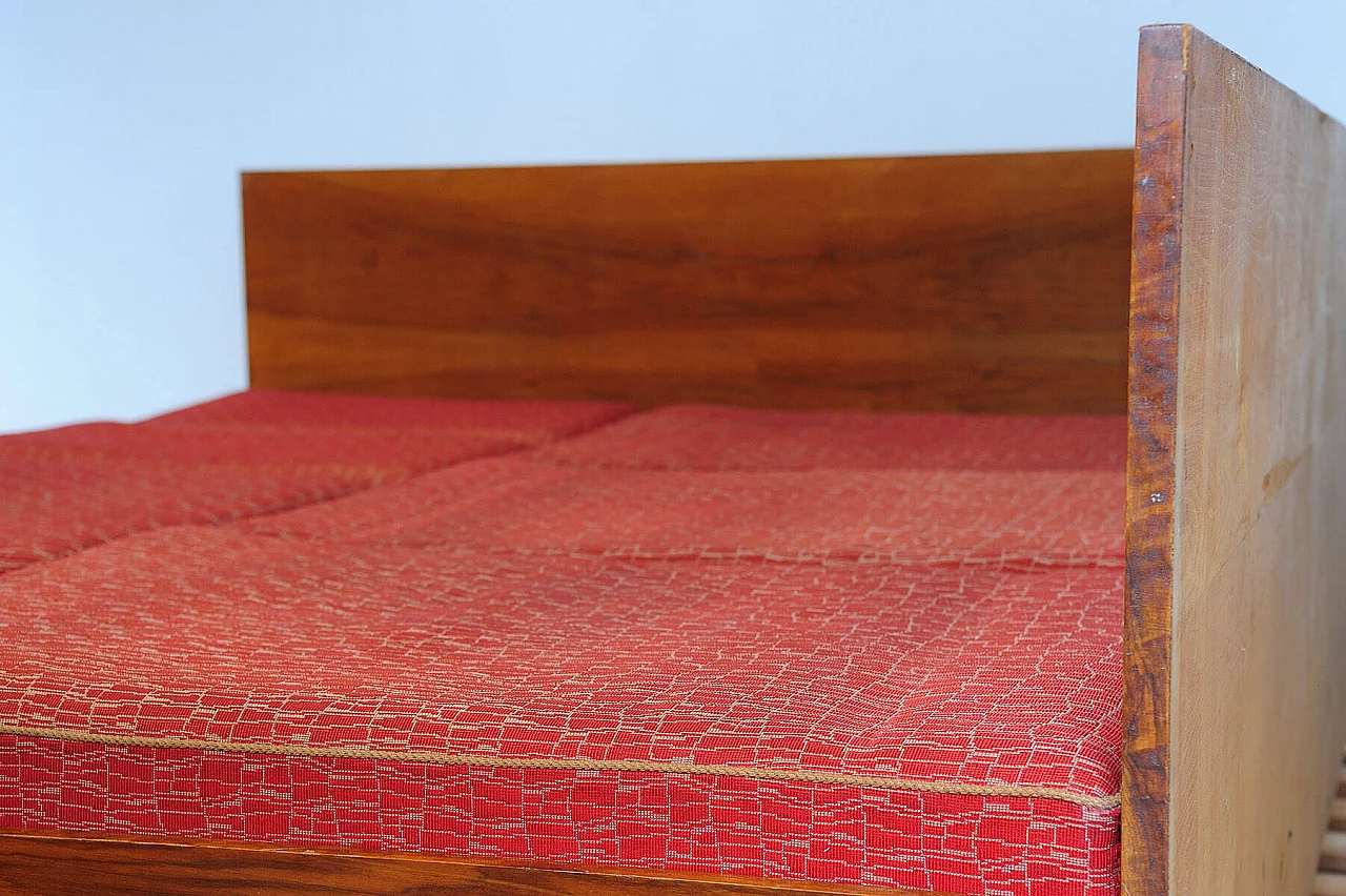 Divano letto angolare di Jindřich Halabala per UP Zavody, anni '50 20