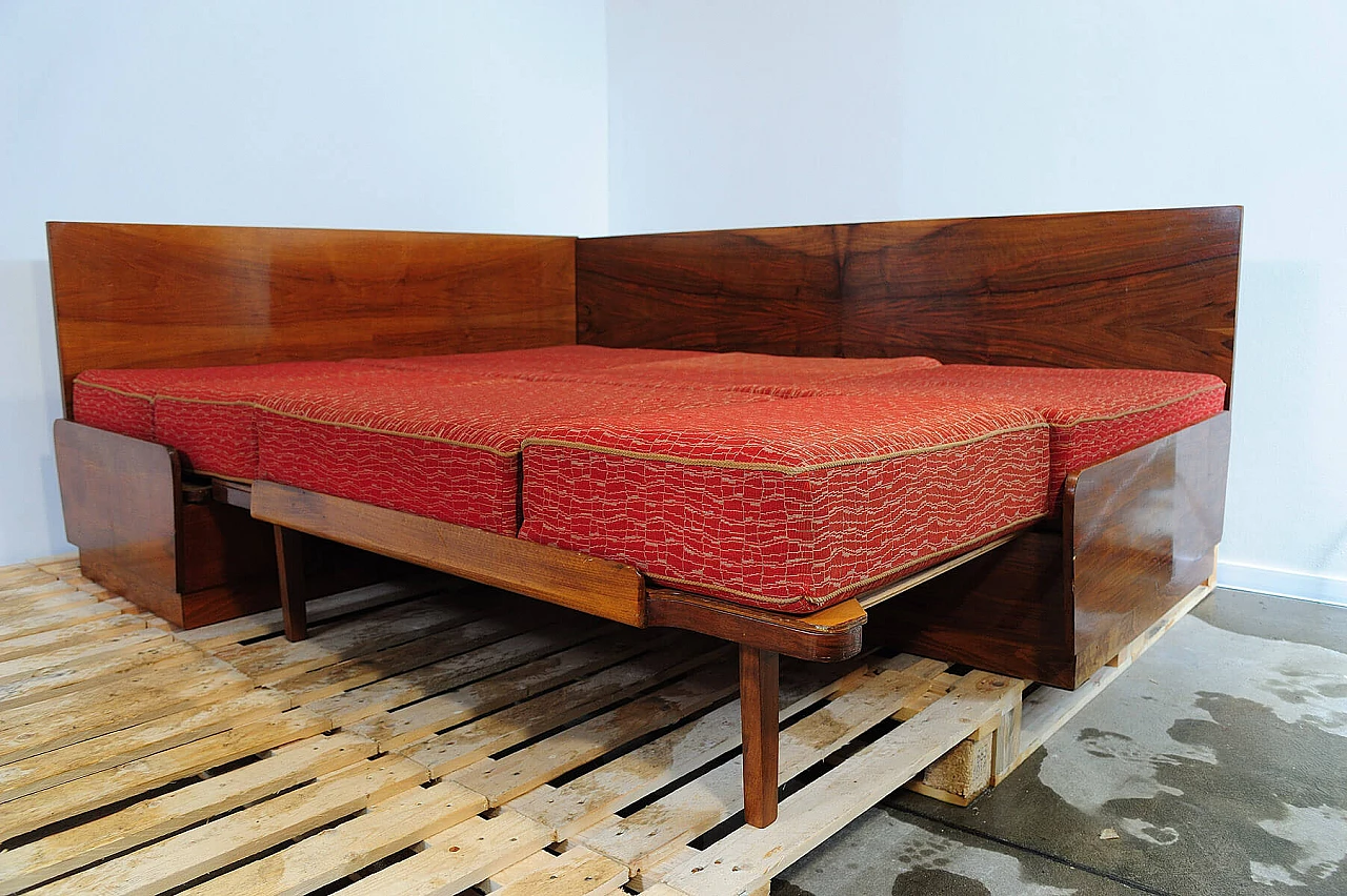 Divano letto angolare di Jindřich Halabala per UP Zavody, anni '50 22