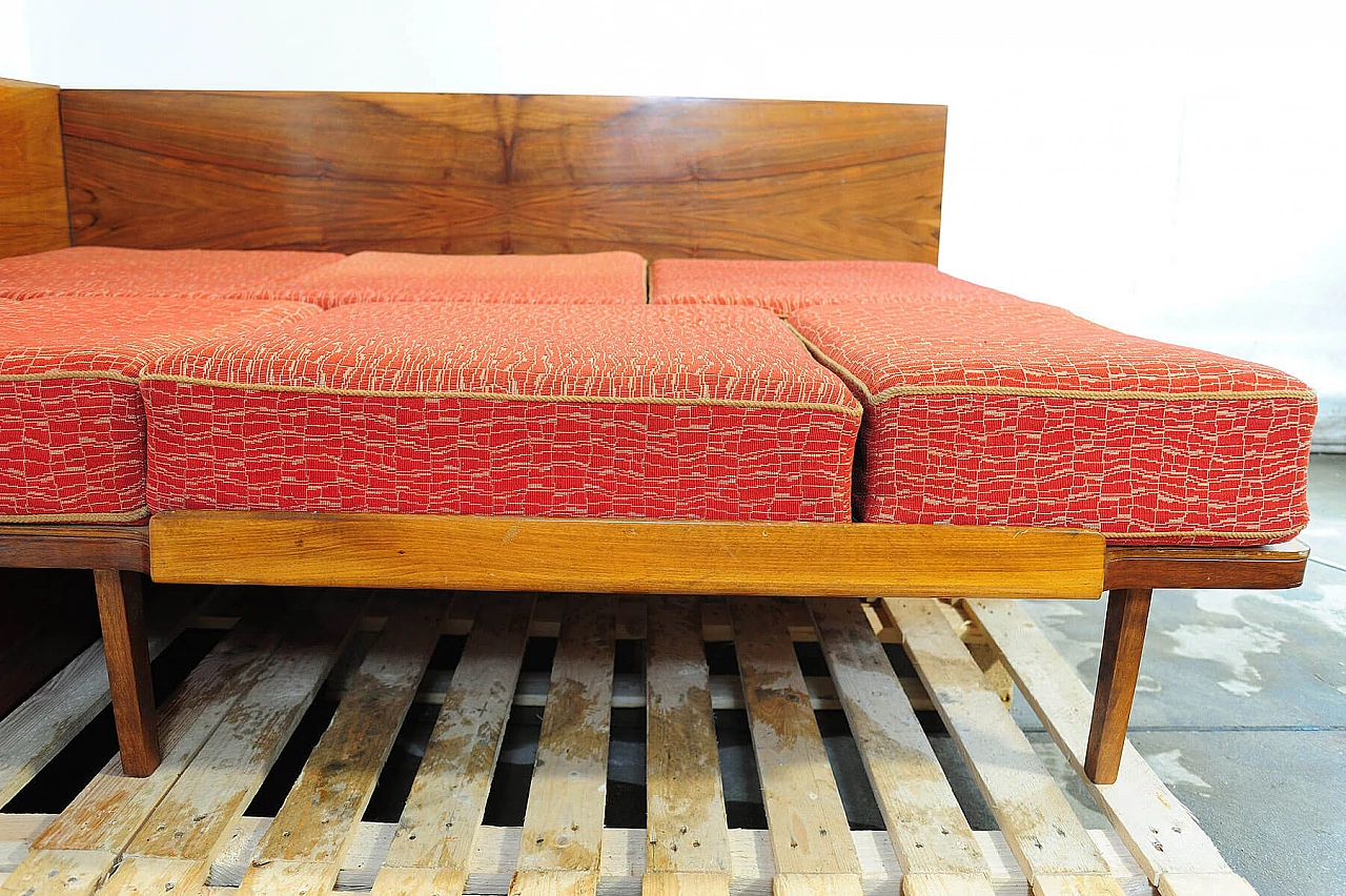 Divano letto angolare di Jindřich Halabala per UP Zavody, anni '50 25