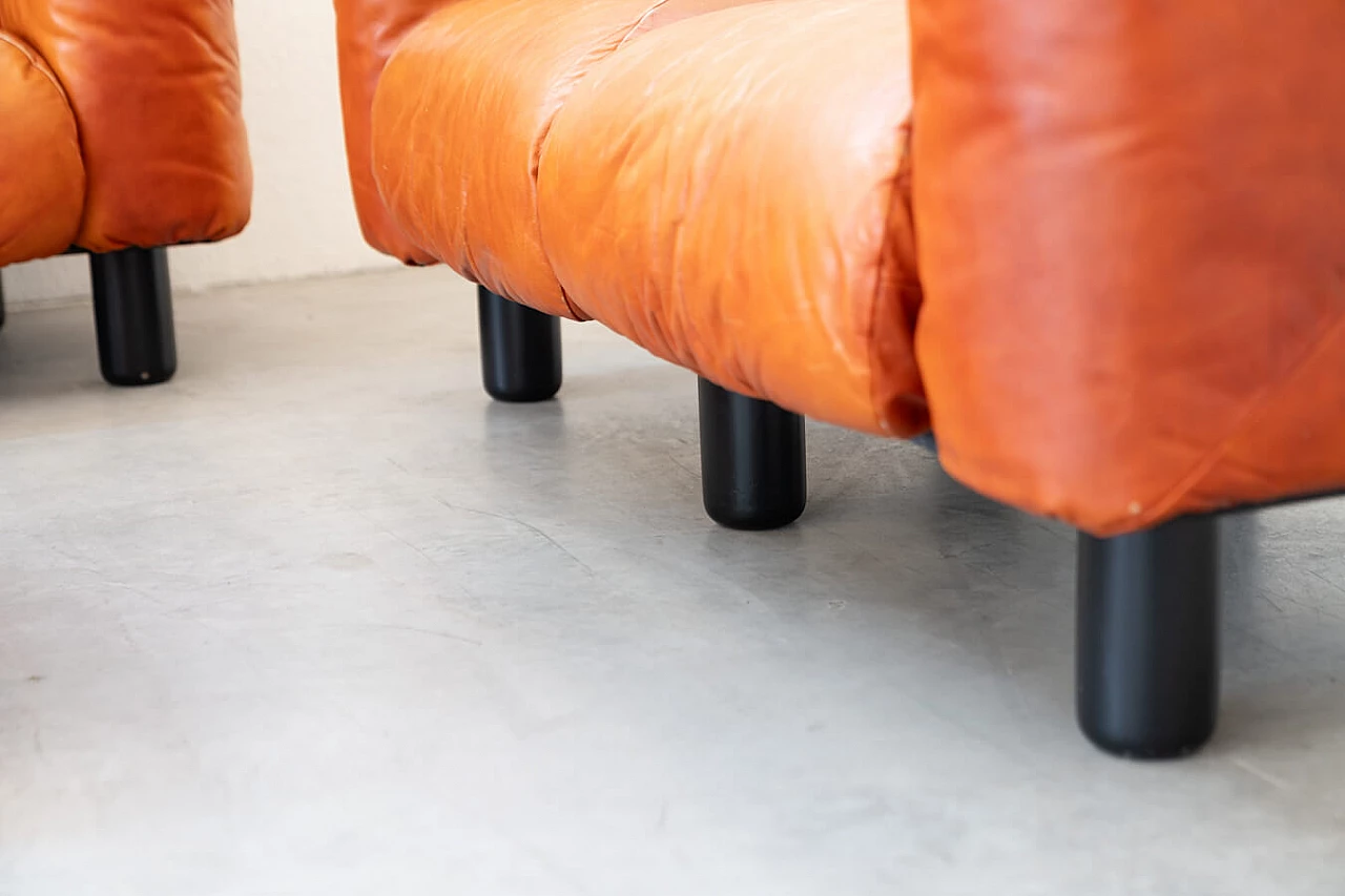 Pair of Techniform sofas and pouf in orange leather by Mario Marenco for Arflex, 1970s 1373385