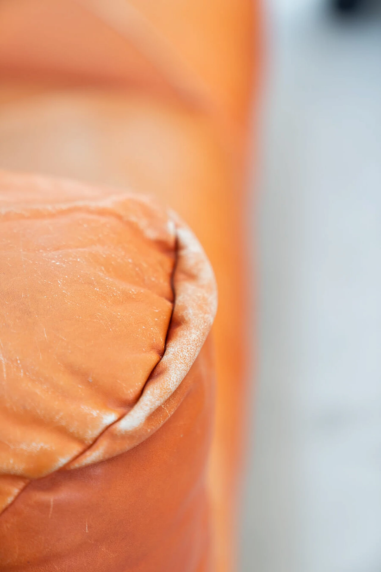 Coppia di divani e pouf Techniform in pelle arancione di Mario Marenco per Arflex, anni '70 1373391