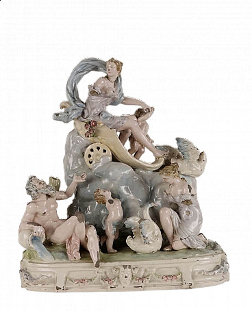 Gruppo scultoreo di Leda e il Cigno in ceramica di Capodimonte, fine '800