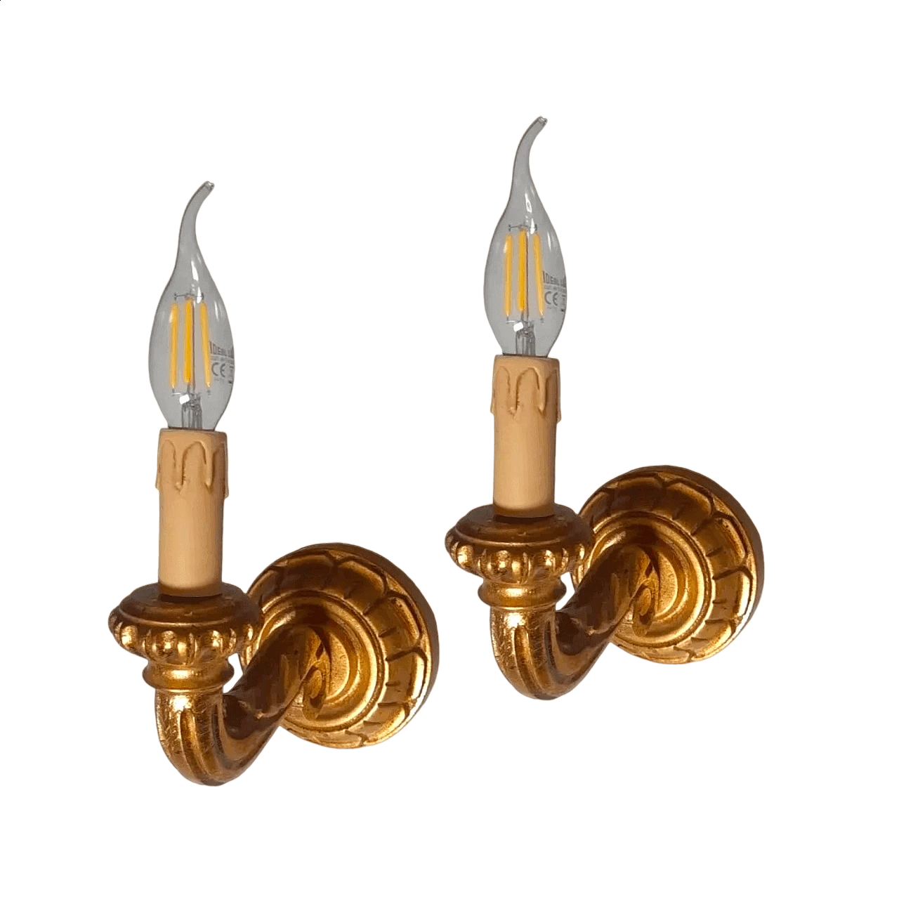Pair of gilded wood wall lights, 2000s 5
