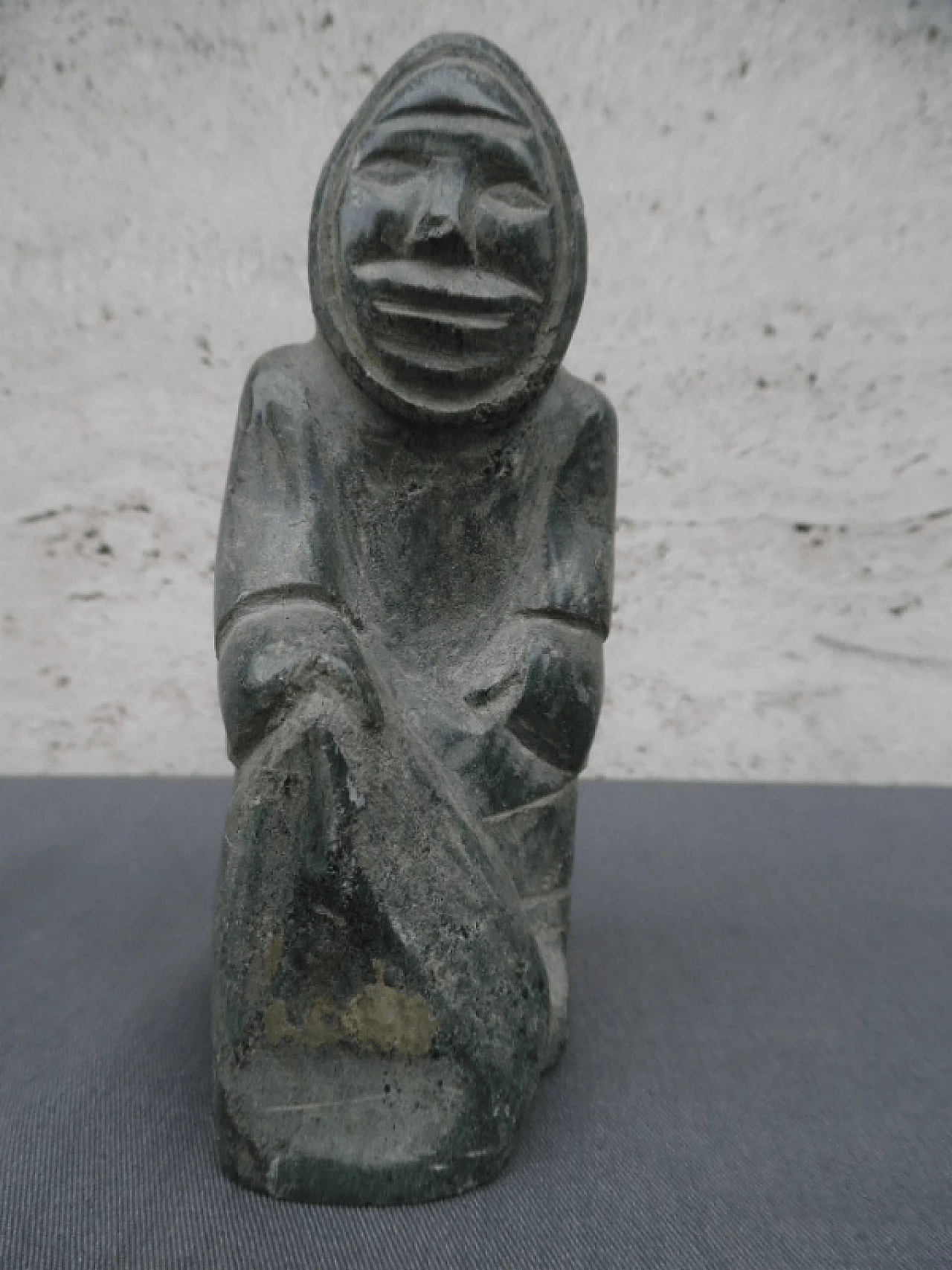 Inuit stone hunter sculpture by Canada Eskimo Art Esquimau, 2000s 5