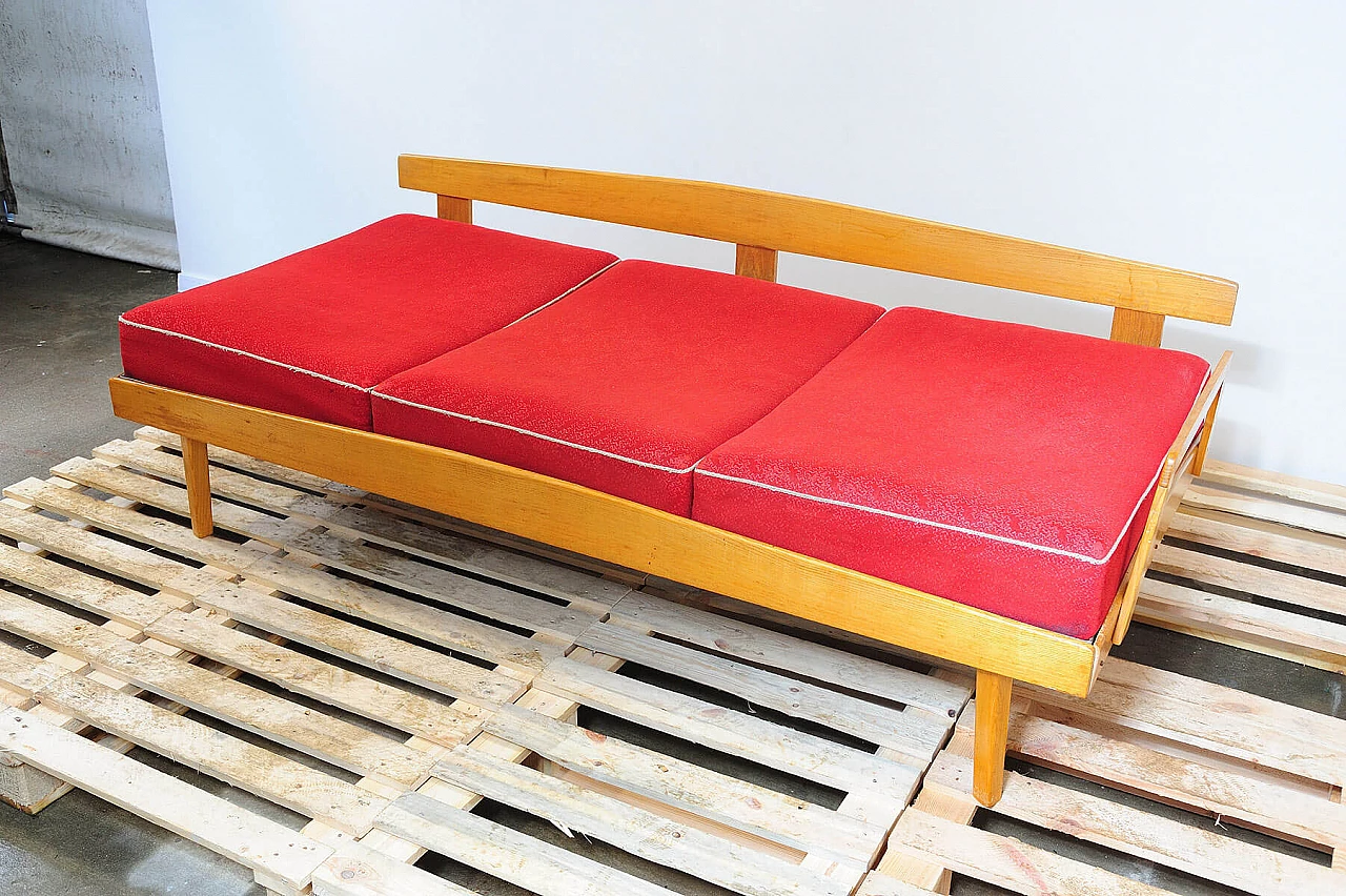 Divano letto cecoslovacco in faggio, anni '60 18