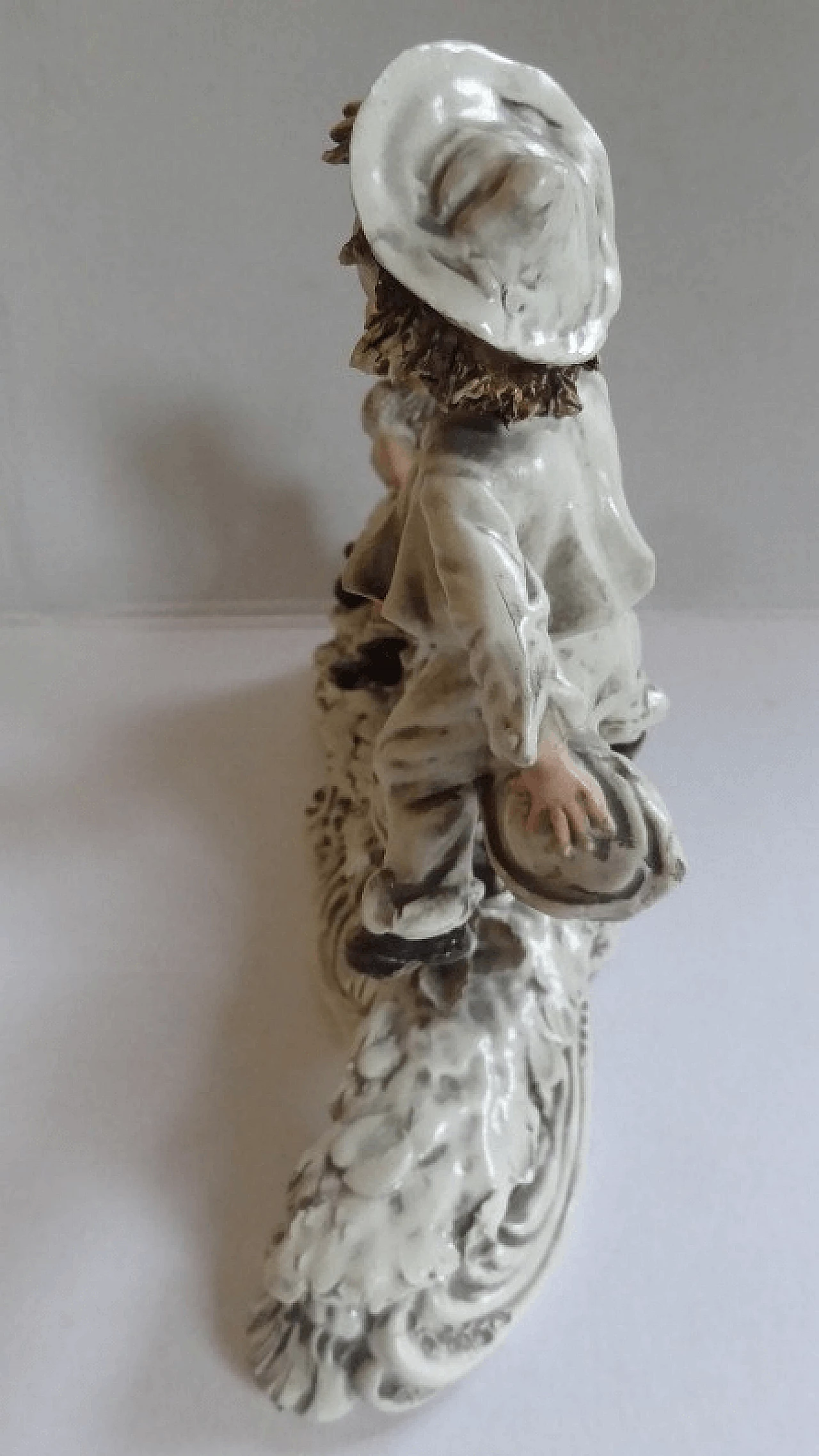 Capodimonte porcelain couple of children sculpture 3