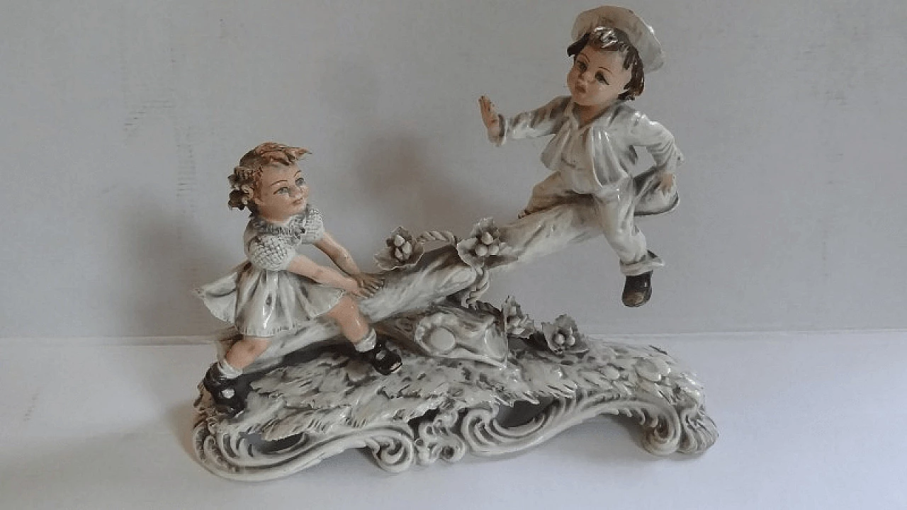 Capodimonte porcelain couple of children sculpture 8