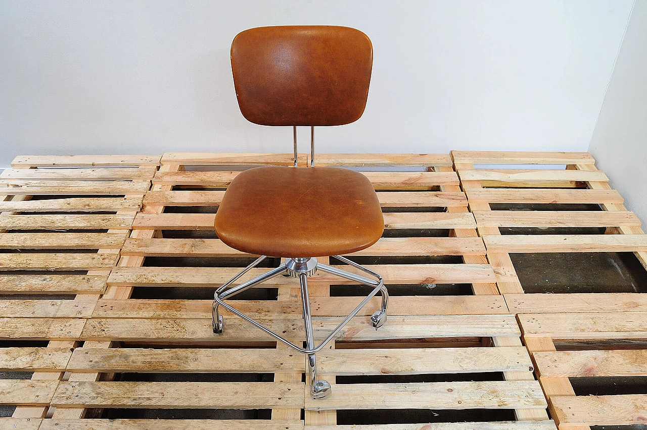 Iron and leatherette swivel chair by Kovona, 1970s 14