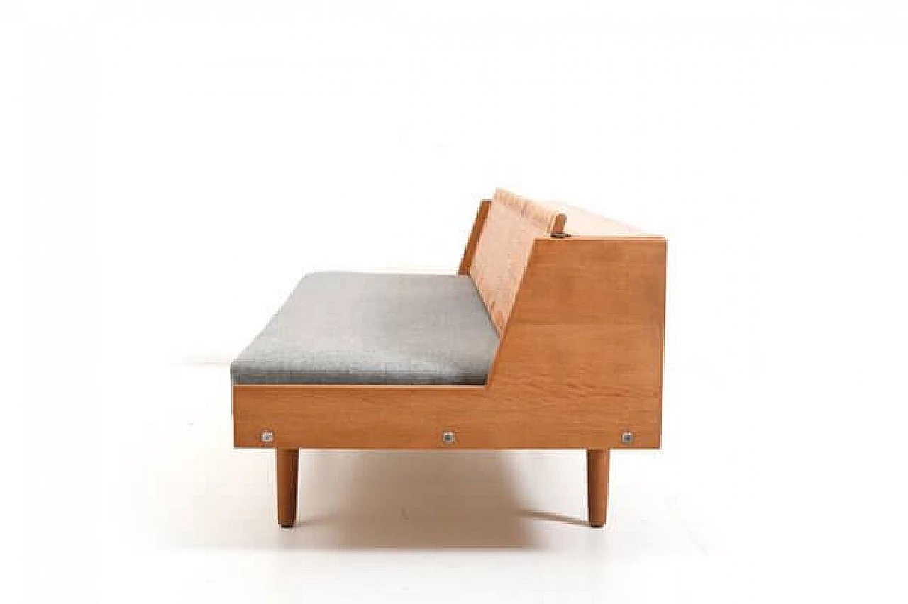 Dormeuse GE-258 in rovere e canna di Hans J. Wegner per Getama, anni '50 4