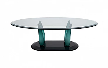 Tavolino ovale in legno laccato e vetro di Seguso, anni '80
