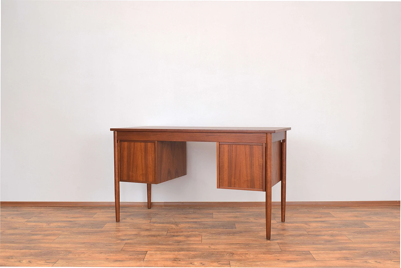Teak desk in the style of Gunnar Nielsen, 1960s 6
