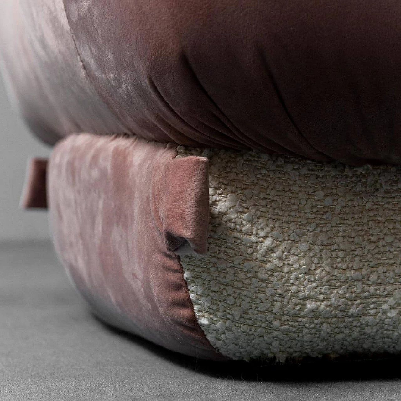 Coppia di poltrone Nuvolone di Rino Maturi per Mimo Padova, anni '70 7