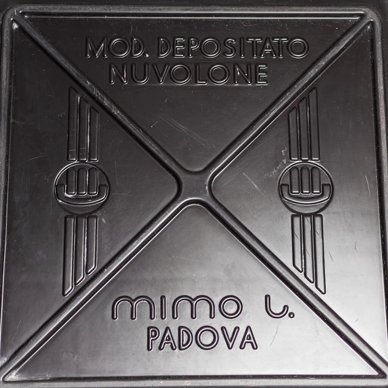 Coppia di poltrone Nuvolone di Rino Maturi per Mimo Padova, anni '70 11