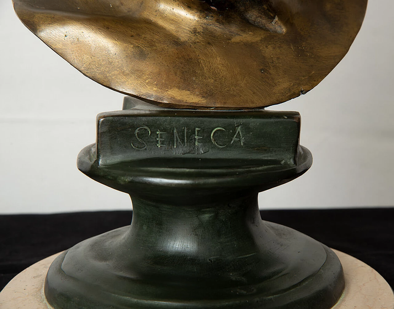 Scultura in bronzo raffigurante testa del filosofo Seneca, anni '30 2