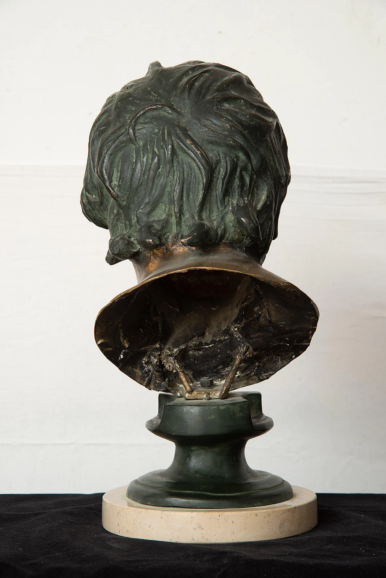 Scultura in bronzo raffigurante testa del filosofo Seneca, anni '30 4