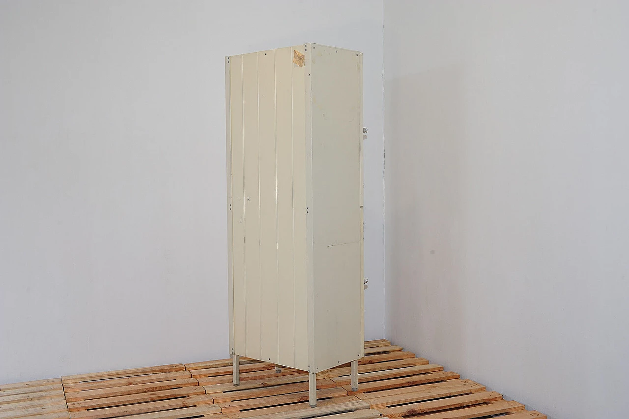 Armadietto medico cecoslovacco in metallo e vetro, anni '50 13